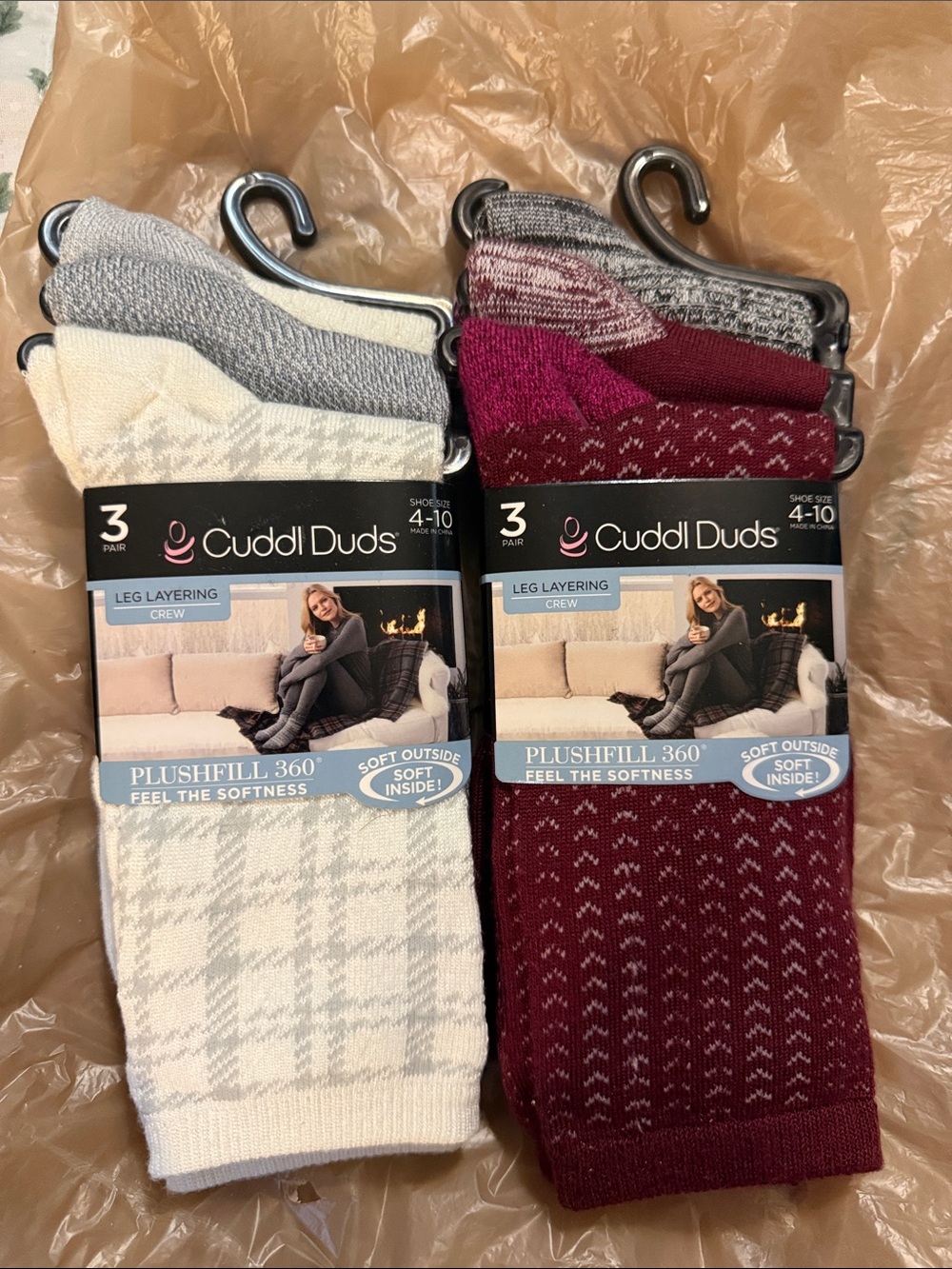 Cuddl Duds 6-Pair PlushFill Crew Socks Set in White, Gray & Burgundy